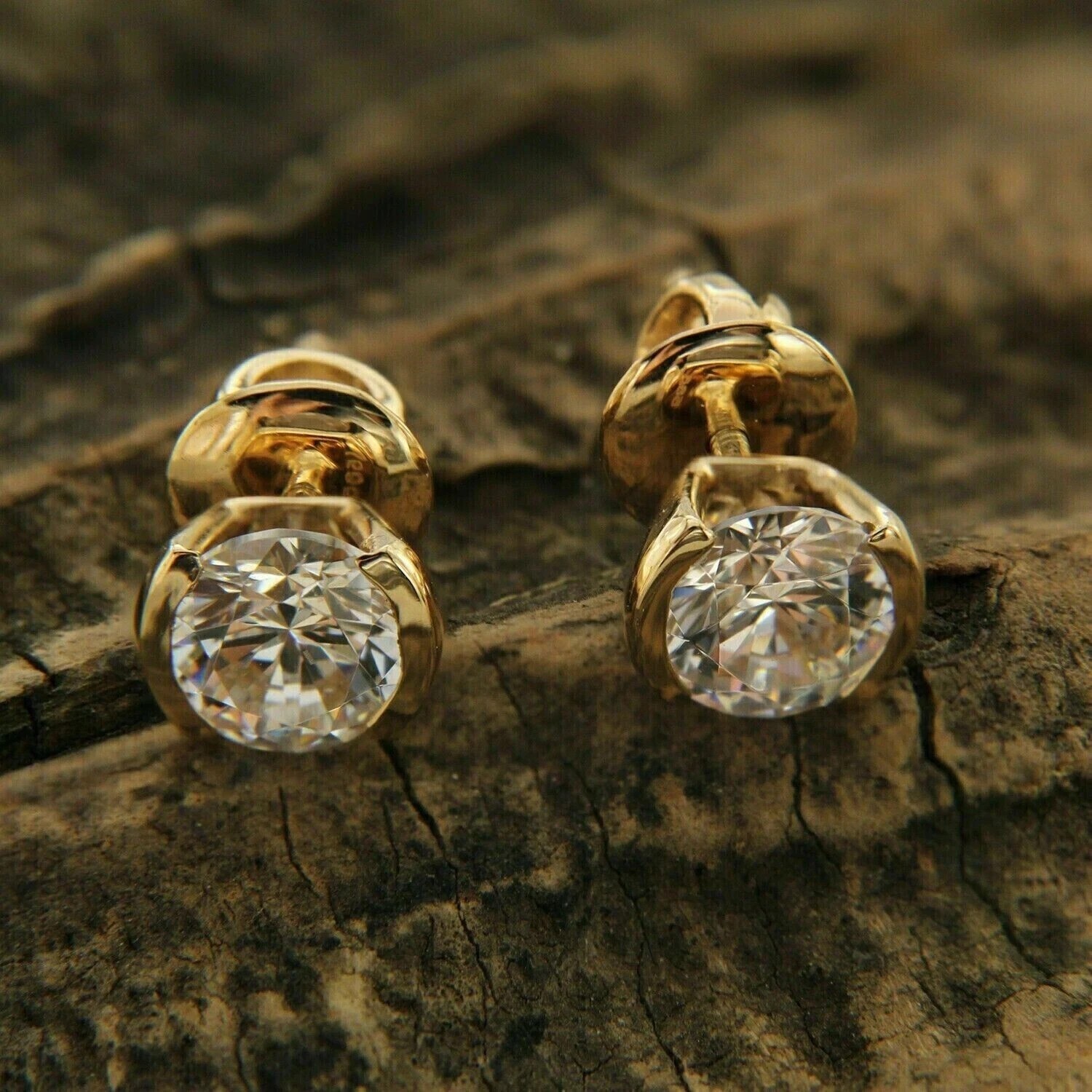 14K Yellow Gold Plated 2Ct Round Simulated Diamond Women's Stud Earrings Silver