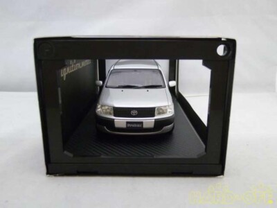 IGNITION MODEL 1/18 Toyota Probox GL Silver | eBay