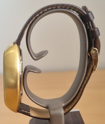 Rare GP Girard Perregaux gold dial Swiss quartz watch brown leather strap. - Picture 5 of 11