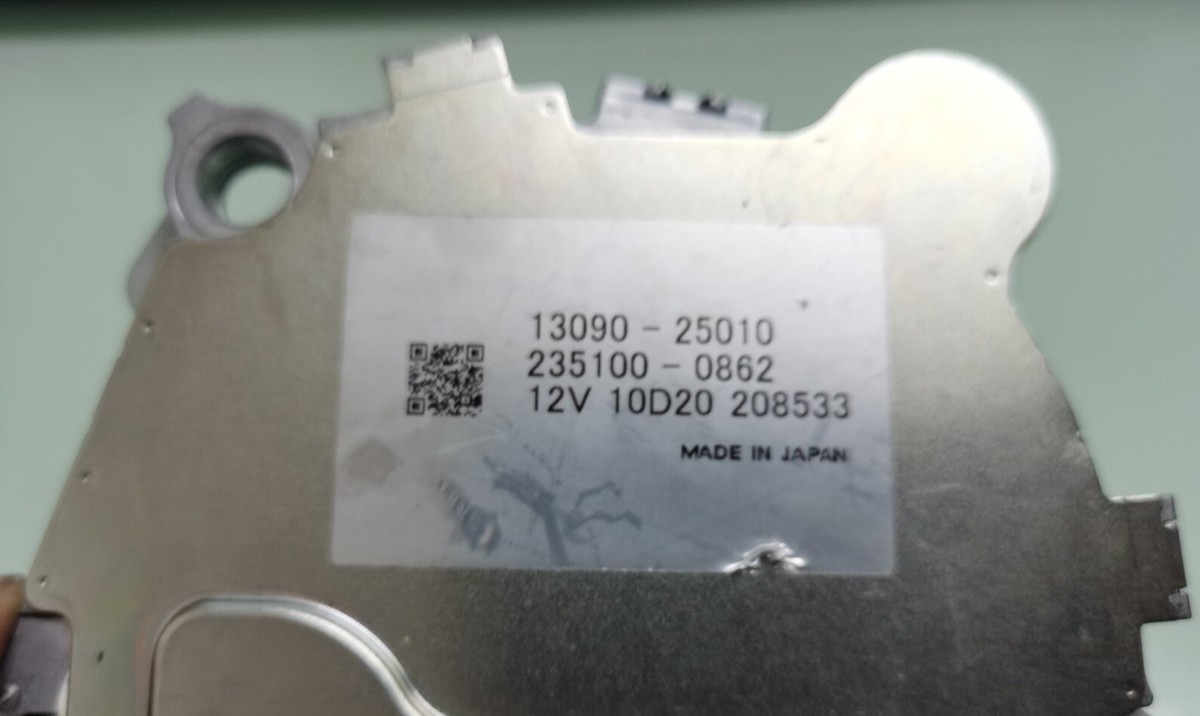 Toyota Genuine Cam Timing Control Motor Assembly 13090-25010 for