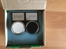 Schneider electric control station enclosure XAP M1201H29 c/w push button switch