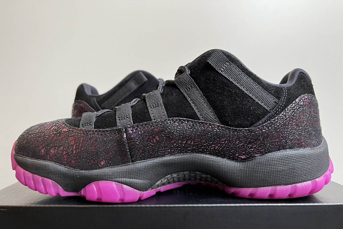 Nike Air Jordan 11 Low Retro 