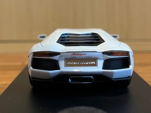 FRONTIART 1 43 Lamborghini Aventador LP 700 4 Biały puszek - Zdjęcie 3 z 8