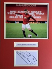 Manchester United Luke Shaw Signed 16" X 12" Double Mounted Display