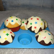VINTAGE Learning Resources Sorting SHAPES Cupcakes with shape sprinkles