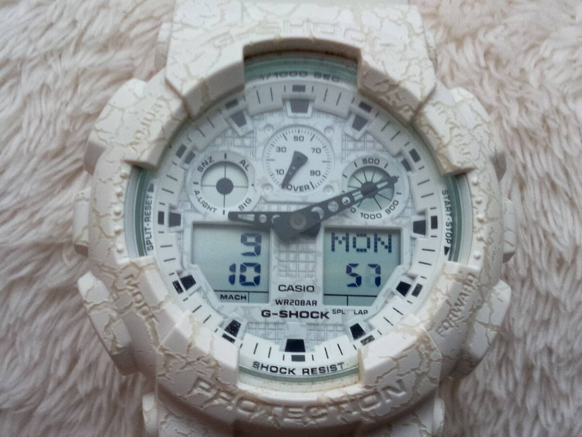 Excellent condition fully operational CASIO G SHO… - image 1