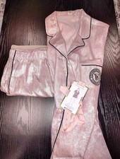 LARGE - VICTORIA'S SECRET SATIN LOGO SHORT PAJAMA SET - PINK