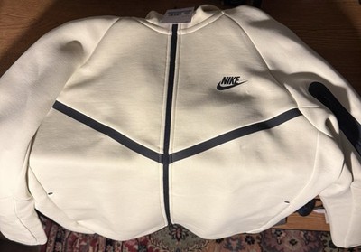 Nike Tech Fleece Zip Up Jacket Beige/Black Size M (Adult) Brand New In Hand