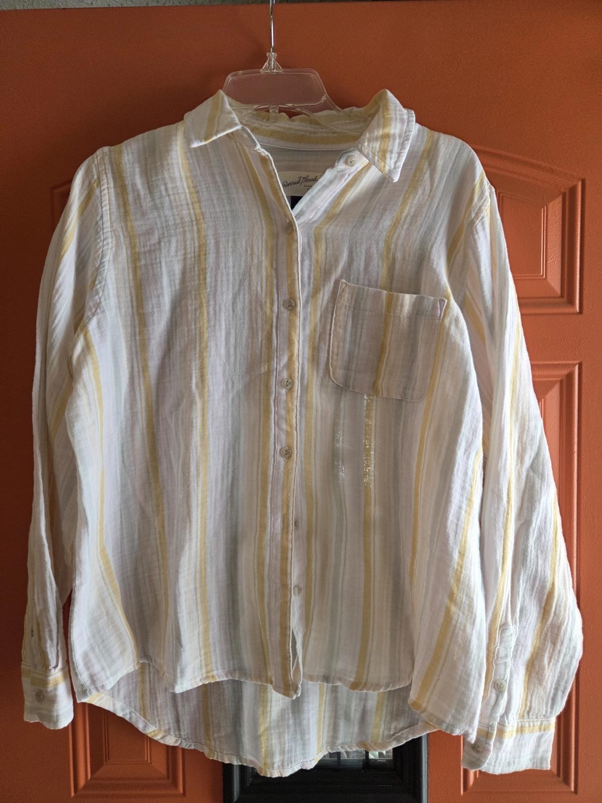 Universal Thread button up summer blouse - image 1