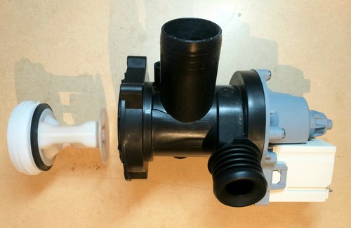 Laugenpumpe für PRIVILEG PWF M 643 /Waschmaschine/Gebraucht!