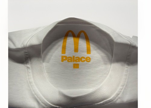 T-shirt Palace x McDonald's Skateboard BIANCA taglia Large - Foto 2 di 4