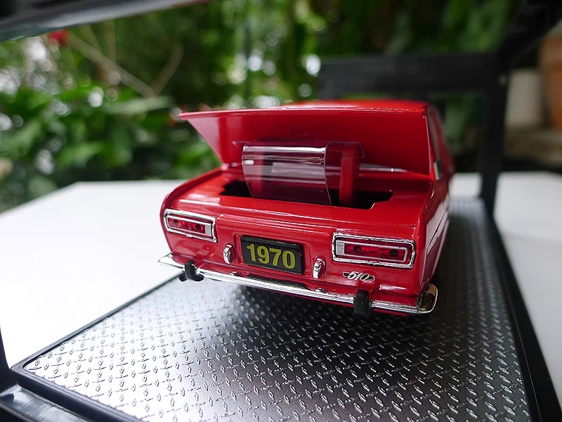 M2 MACHINES 1970 Datsun 510 Red JPN02 Diecast Model Car READ DESCRIPTION - Image 2 of 4