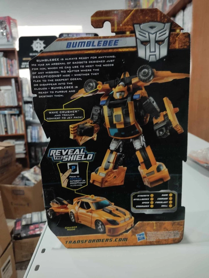 Transformers Reveal The Shield RTS Bumblebee Action Figure NEW - Image 3 of 4