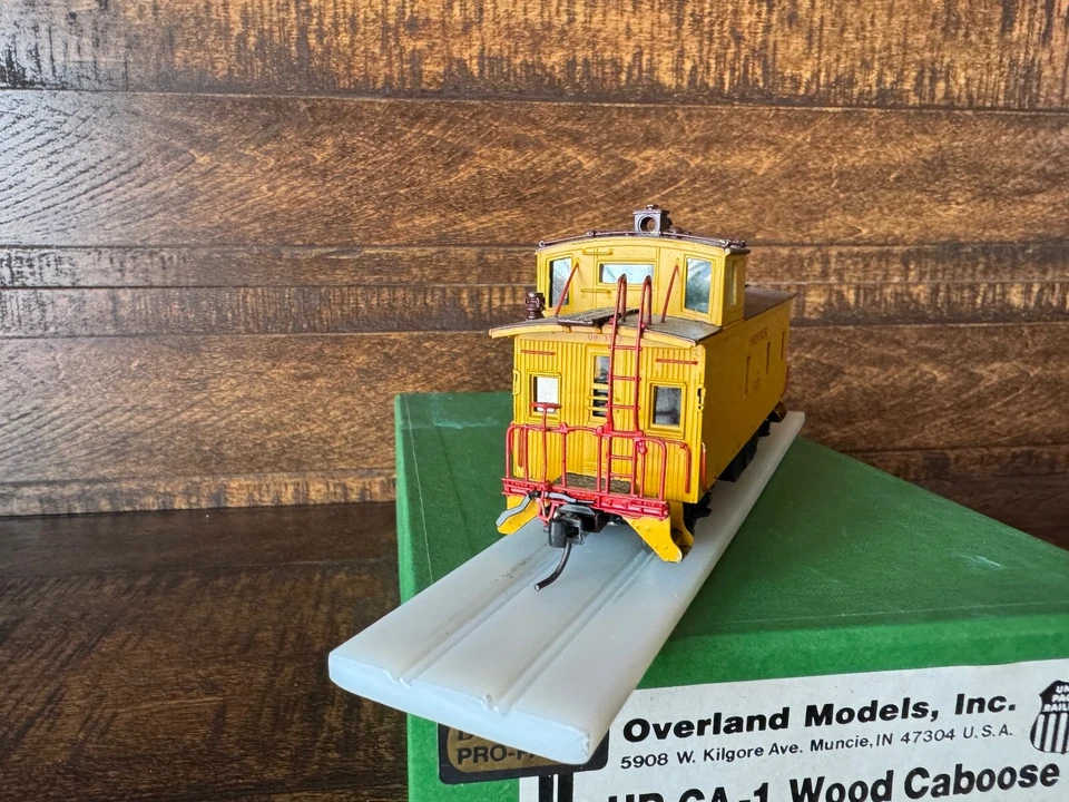 Overland Models Brass OMI 1200 Union Pacific CA-1 Wood Caboose BLCO PRO PAINTED - Image 2 of 4