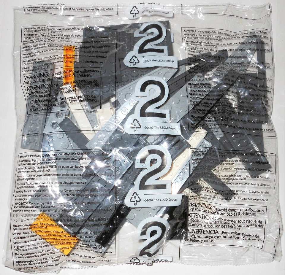 LEGO 7754 Home One Mon Calamari Star Cruiser NEW SEALED BAGS Home One build only - Image 3 of 4