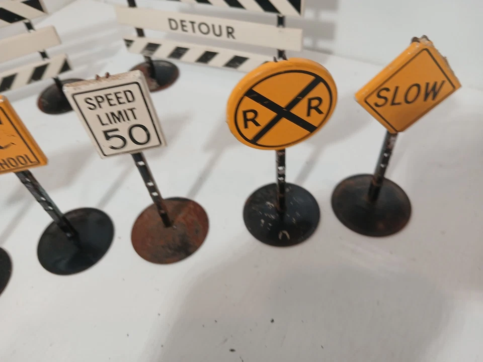 Lot Of 8 Vintage Tonka State Hi-Way Department Road Signs - Image 4 of 4