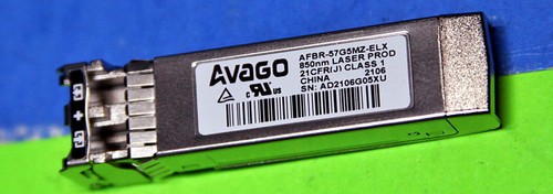 AFBR-57G5MZ-ELX Avago 32GFC 850nm MMO FC SFP+ Optical Transceiver - 第 1/1 張圖片