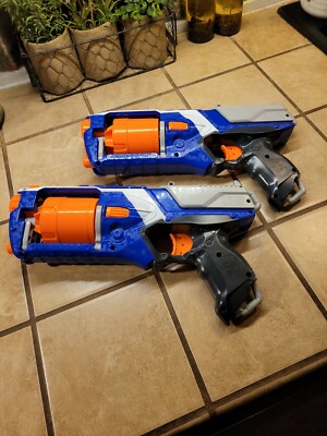 Two -2011 Nerf N Strike Elite tested works good no AMMO 