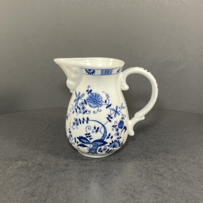 Blue Onion 16 Ounce Pitcher by Seymour Mann for Vienna Woods 6  tall Vintage
