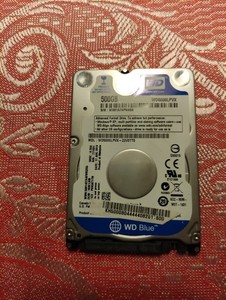 Western Digital Blue 500GB, SATA III, 2,5 Zoll Interne Festplatte (WD5000LPVX)