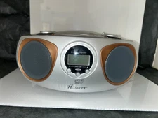 Memorex MP3 Player, model 3123, portable cd/am/fm stero radio