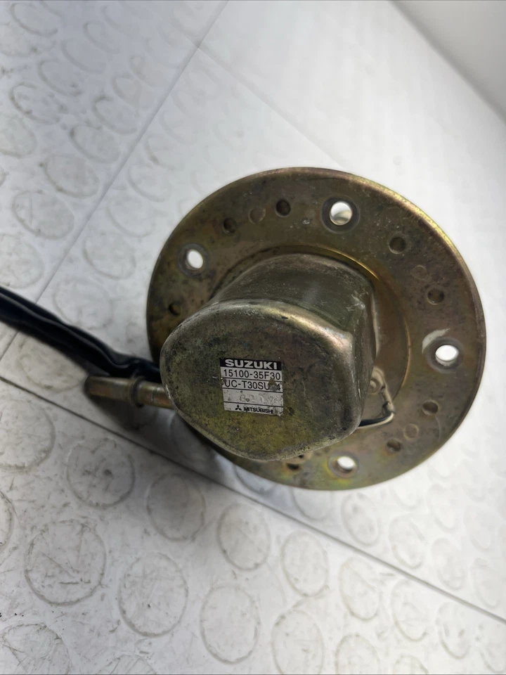 Bomba de combustible Suzuki GSXR1000 2003-2004 gasolina probada funciona OEM Foto 3 de 4