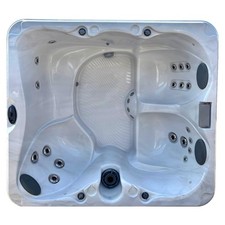 Hot Tub Jacuzzi J225 Pre-Loved
