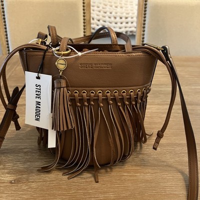 Steve Madden Nutshell Fringe Bucket Purse Bag Crossbody DT627690