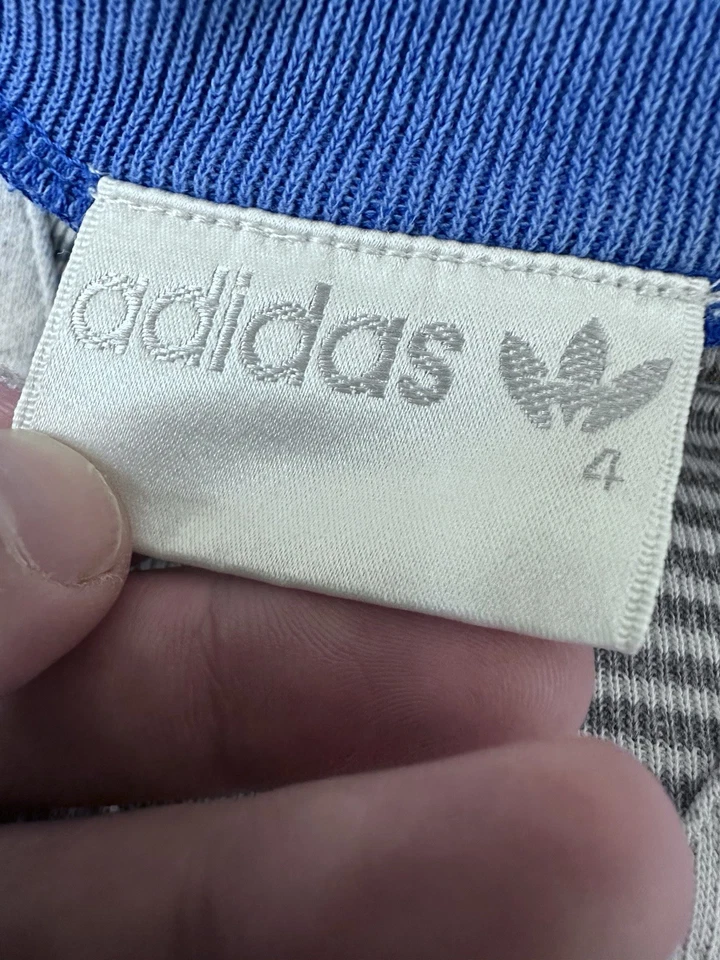 Sudadera Vintage Años 80 Adidas “Gris Natural” Cuello Redondo Talla 4 Mediana Foto 3 de 4