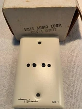 Niles Audio IRW-1 In-Wall IR Flasher