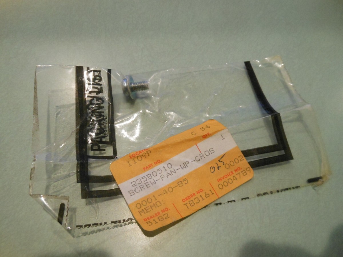 NOS Kawasaki ZN700 KLX110 KX500 ++ Pan Screw Bolt WP-CROS