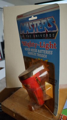 MASTERS OF THE UNIVERSE VINTAGE 1983 MIGHTY LIGHT HE-MAN