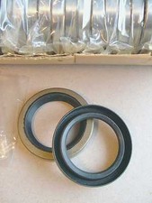 x 2 Pair  Rear Hub Oil Seals MG Midget g001 Austin Healey Sprite Minor A35 A40