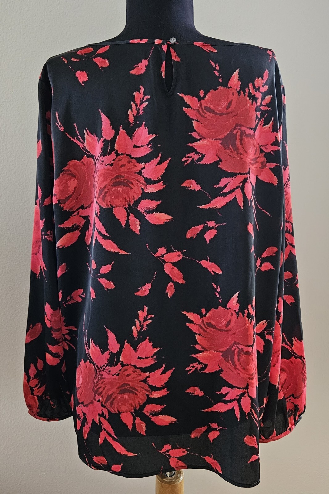 NWOT TALBOTS Size XL Petite Long Sleeve Floral Tunic Blouse Black Red