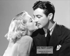 ROBERT TAYLOR LANA TURNER IN "JOHNNY EAGER" - 8X10 PUBLICITY PHOTO (AA-904)
