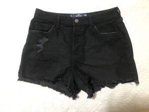 Hollister Black, Distressed, Ultra High Rise Mom Short 3”, Size W29/9