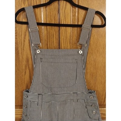 Cider NWT Women's Bib Shortalls Denim Jeans Size Medium Black White Striped
