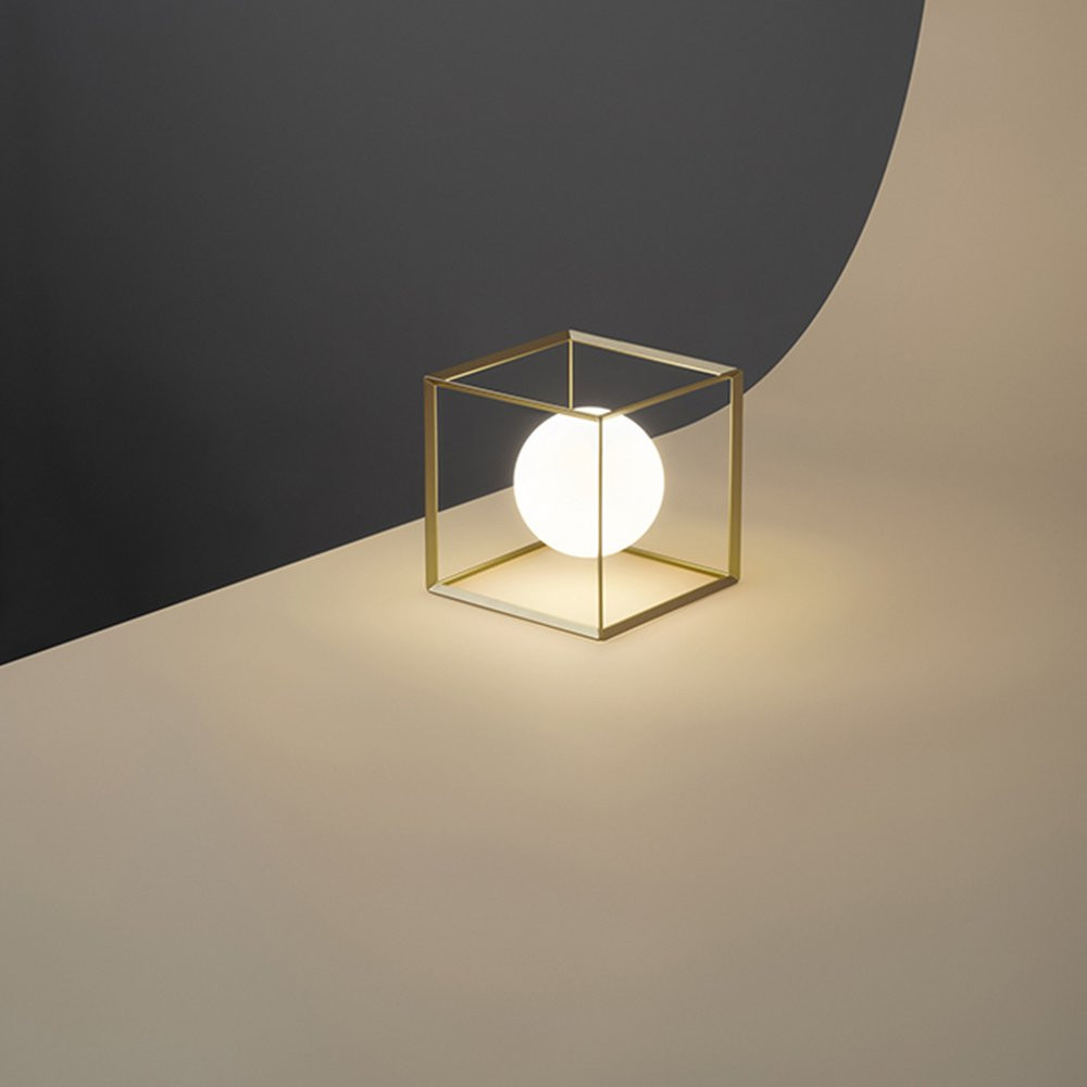 Lampada Scrivania Cubo Oro G9 Metallo | Illuminazione Design Moderno