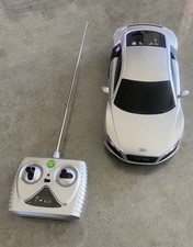 XQ Toys Audi R8 Mando a Distancia Batería Funciona Play-car (Escala 1:18)