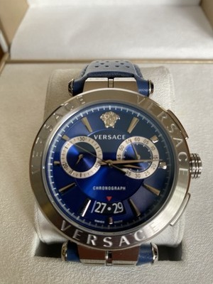 Herrenuhr Versace mit blauen Zifferblatt und Lederarmband