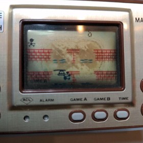 GAME & WATCH GOLD Manhole