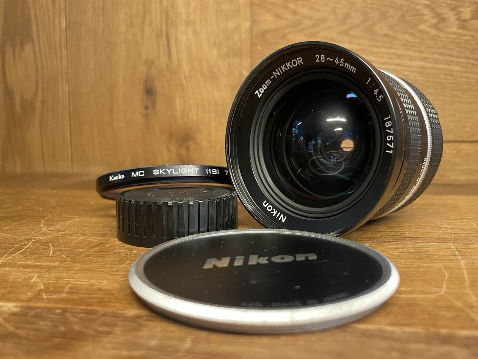 Nikon AI Zoom-Nikkor 28-45mm F/4.5