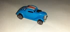 VINTAGE HOT WHEELS REDLINE   " NEET STREETER "