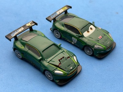 1:55 Disney Pixar Cars movie 2x Nigel Gearsley die cast AND crash quick changer