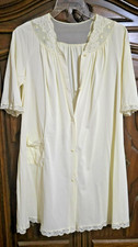 Shadowline Cream Night Gown Lace Button-up Size Small Vintage