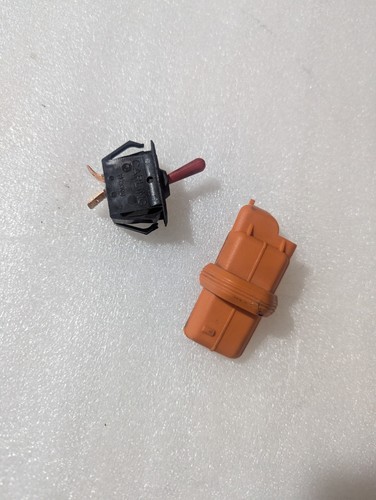 Ridgid HD1600 VAC Power On Off Switch Cover Slide Button Orange Part 833176 Shop