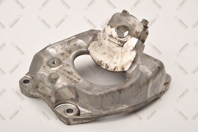 ASTON MARTIN  DB11 Motorhalter rechte Seite Halter Motor A1772200100