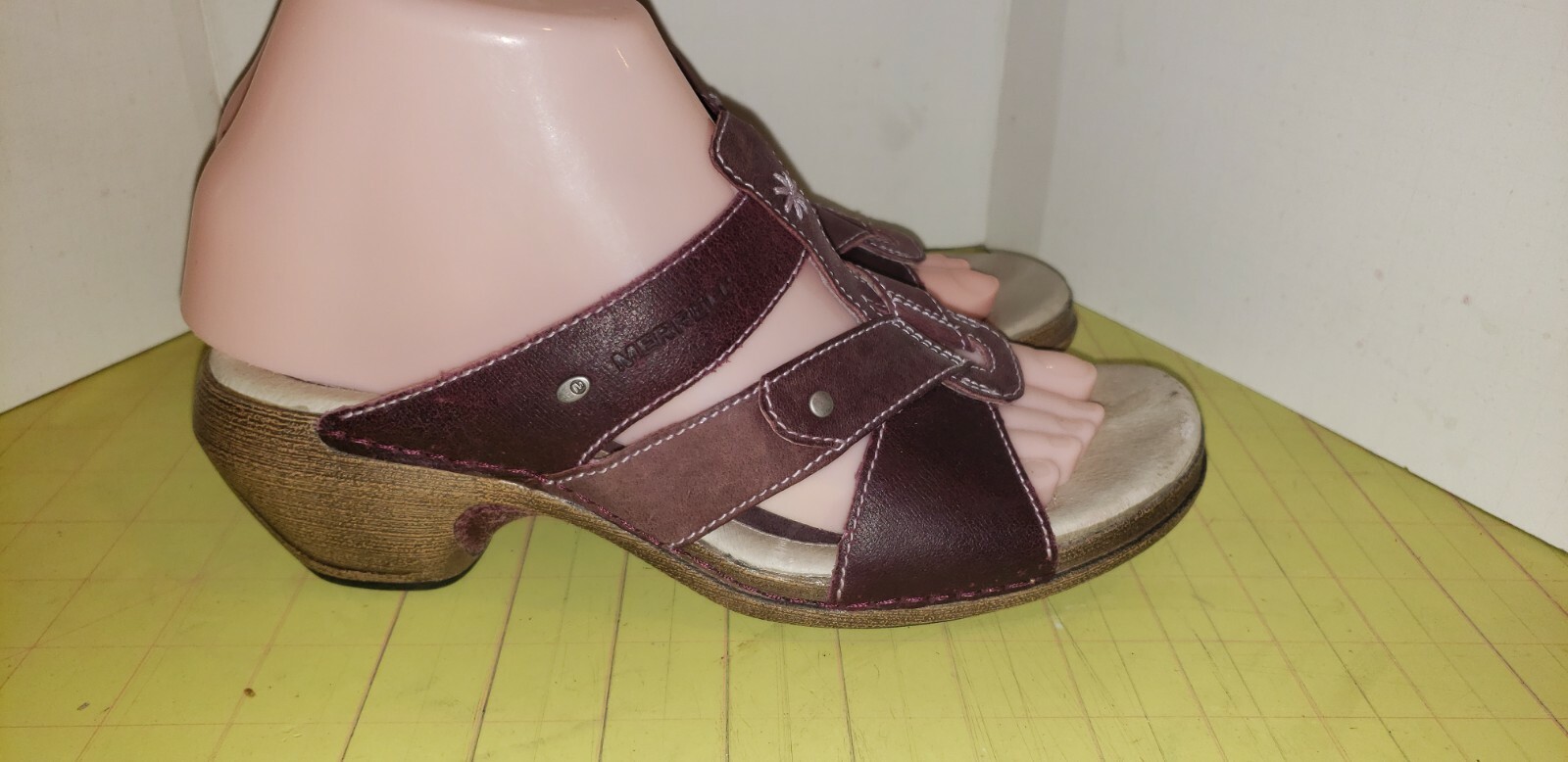 Sandali Merrell viola in pelle con slide mule da donna taglia 6
