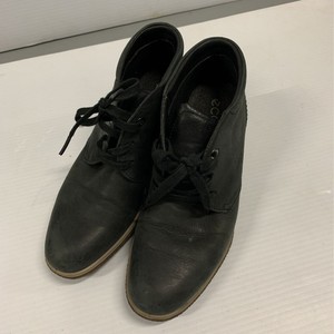 womens black chukka boots