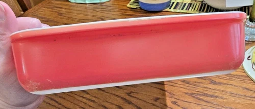 VINTAGE Pyrex #833 Casserole Lasagna Baking Dish 13 1/2 x 8 3/4” Pink Flamingo